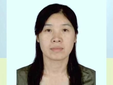 岳阳县55岁女子早上去岳阳县洞庭湖东岸太平咀附近湖区独自采摘藜蒿野菜时我联3天,家属寻求线索#失联