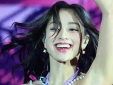 吃肉练肌的朴志效,正在重新定义女团身材标准!
#朴志效#女团 #身材管理#健身#增肌减脂