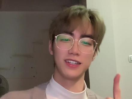 #vlog日常 突然之间就emo了哈哈哈哈#给生活找点乐子