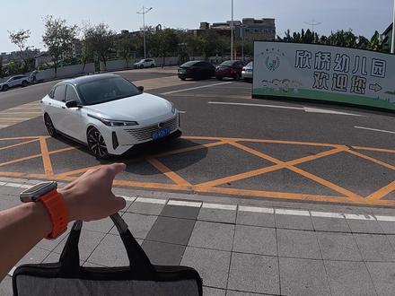 长安逸达升级苹果CarPlay #风清速连 #风清速连carplay #风清速连华为hicar #长安逸达 逸达车机升级风清速连carplay,媲美原车自带carplay效果,无需拆机破解,不影响原车功能,一个小盒子搞定。