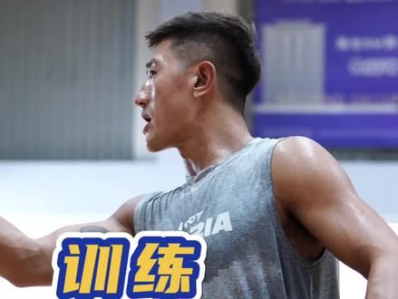 训练,收起自尊心。不会,大胆问!#23暑期吕晓明篮球特训营