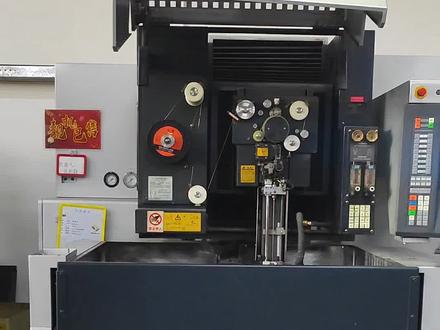 本视频介绍沙迪克慢走丝从开机到加工的详细步骤,感谢观看。