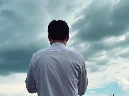 她一定被我的魅力所征服了 #搞笑