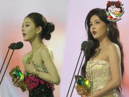 不扯头花、共戴皇冠,内娱女星间的惺惺相惜~#赵露思 #白鹿#鞠婧祎 #星光大赏2025