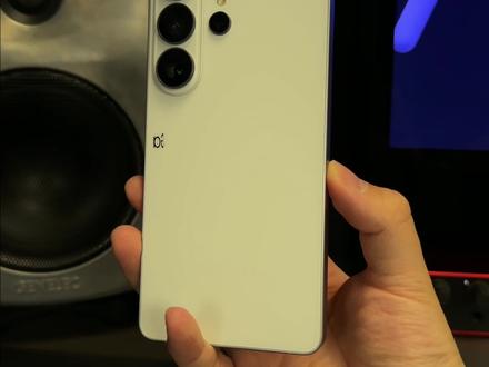 三星S26Ultra的全新Ai功能真的太强大了! 预装OneUI8.5系统的三星S26Ultra的Ai玩法真的太强大了!进化之后的Bixby简直聪明绝顶!一期视频教你玩转三星Ai!堪称oneui系统三星手机的保姆级教程!#数码科技 #三星手机 #三星s26ultra #oneui #benks