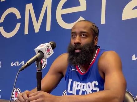 哈登:我在费城被限制了手脚,我不是体系球员,我即体系 #哈登 #快船 #76人 #NBA