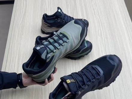 远征5 全新到店啦 👌🏻
看一下和之前的远征-4 差在了哪里
#好鞋推荐 #凯乐石 #新鞋到了 #防水登山鞋 #防滑耐磨