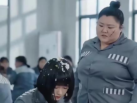 女子监狱打狱霸 监狱暴力反击ai视频制作教程来啦##即梦AI#AI分身戏精大赛#我的AI分身杀疯了#Seedance2.0#梦到哪出演哪出 监狱暴力反击ai生成 监狱暴力反击ai教程 女子监狱打狱霸 咏春制霸 监狱暴力反击 ai生成视频打架 狱暴力反击ai 美女的监狱反击 ai分身监狱暴力反击 监狱暴力反击教程 监狱暴力反击特效,ai监狱暴力反击电影