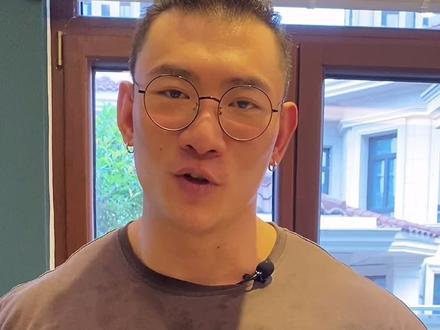 酷热夏天,教你制作一杯冰镇蛋白粉奶昔!行做起来吧