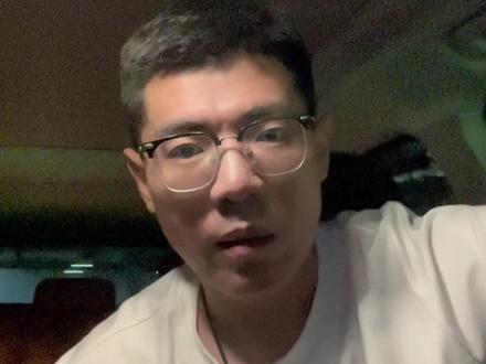 宝马为什么没有给你推送醉新的车机版?接上个视频!给大家普及下宝马车机版本,快分享给你们的小伙伴吧#宝马 #每天一个用车知识 #汽车知识分享计划 #宝马3系 #抖音汽车