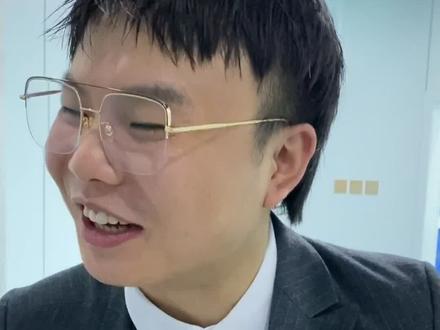 欢迎光临,今天碰到一对很要好的闺蜜,结尾太感人了。