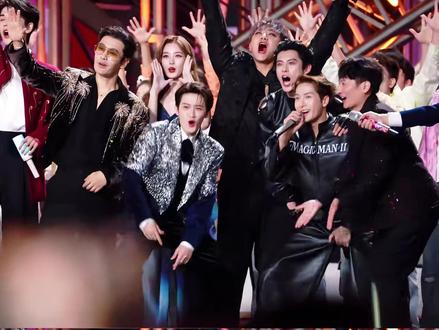 妙手回春啊,嘉尔大夫#王嘉尔 #华晨宇 #跨年