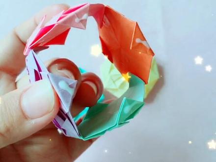 灯笼手工制作小学过程 ba0a4d6e605eb60eb1185585083c47ee~tplv-dy-resize-origshort-autoq-75:330.jpeg?x-expires=1992834000&x-signature=22noZZ77gqbr1futMNMzrg33O4w%3D&from=3213915784&s=PackSourceEnum_AWEME_DETAIL&se=false&sc=cover&biz_tag=pcweb_cover&l=20230227133858FD047FD11A130D2DEA6C