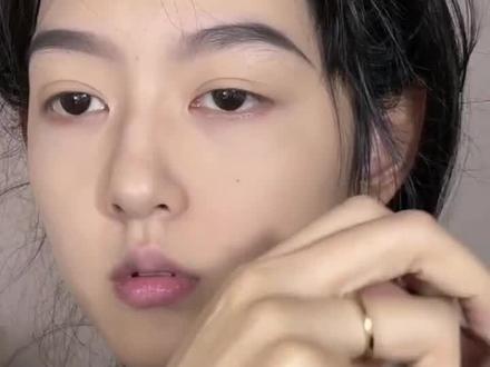 #gogotales 戈戈舞眼影盘圣诞巧克力哑光珠大地色碎金闪初学者眼影#戈戈舞眼影盘 #眼影盘