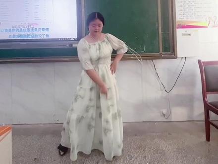 #学生时代 #课间娱乐 谁告诉我嘉欣是什么梗?