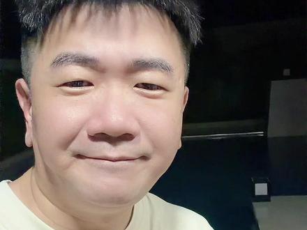 《泰国之旅4》小满胜万全,水满则溢,月盈则亏。做人做事要有原则底线,共勉,晚安。