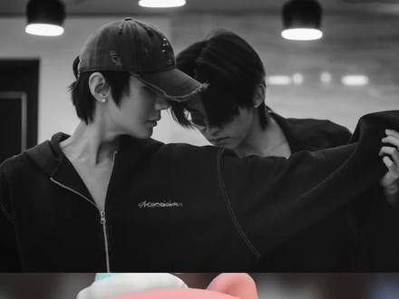 今天的花絮简直就是恋爱实况录#郝熠然 #云旗 #花絮 #磕糖日常