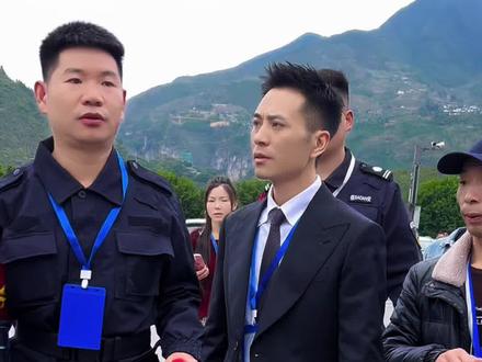 索图#亮崽@索图@DOU+上热门 @DOU+小助手