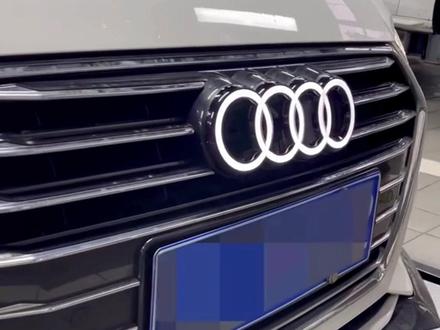 奥迪a6l升级发光车标,自己就可以安装#奥迪q8 #奥迪a4l #奥迪a5