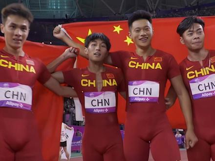 “我说我要追,我要拿冠军,我就要拿冠军。”人民日报独家专访陈佳鹏,讲述最后一棒热血反超的故事。