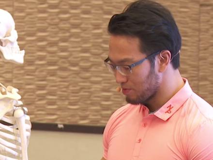 寰椎在什么动作下 最容易错位 #运动康复 #科学运动 #健康科普 #苗振 #健身干货