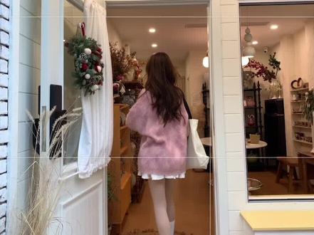 果然颠婆式拍照是出片秘诀!!动态感满满🥹
#拍照姿势 #女生拍照姿势 #手机拍摄技巧 #咖啡店拍照