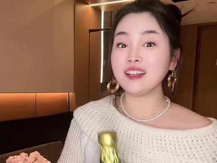 每日鲜语云上有机A2鲜牛奶简直是我的救星
#鲜语云上有机A2β神鲜奶 #每日鲜语神鲜奶 #新年新标杆出发向更高#每日鲜语