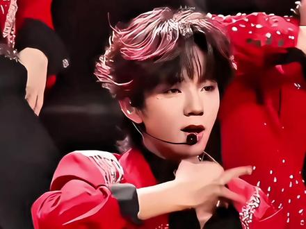 喜欢我们的哨子吗cr:HEARTRATE l 橹穆#神级live现场 #橹穆 #橹穆进行曲