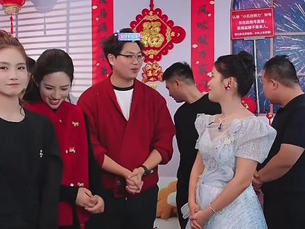 恭喜小五首播圆满结束,喜子哥虽然没有表白但也算站在小五角度思考啦,还是很细心的,未来可期加油👏#小五在努力 #喜子哥