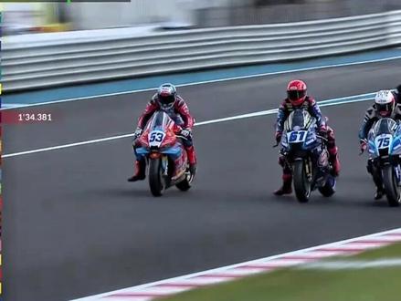 央视直播WSBK:张雪机车捷克站首回合夺冠,德比斯今晚冲击第5冠1