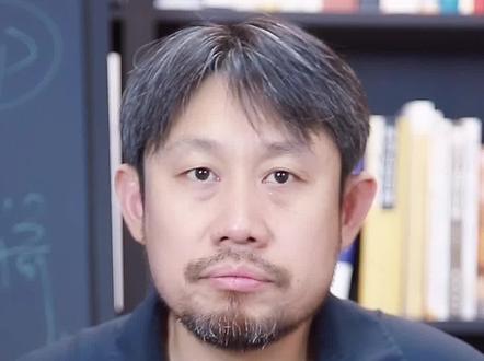 腐女文化 女性目光审视下 男性扮演着商品角色#腐女#商品#经济#小鲜肉#好色#商业#腐女#败家娘们#文化#情感