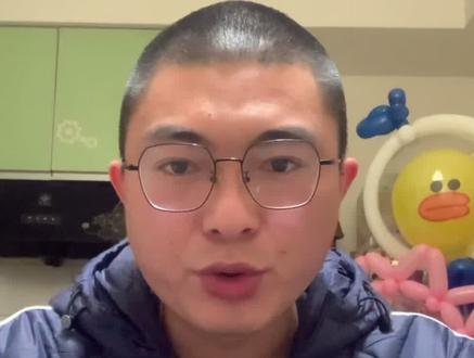 4岁女孩发现就是晚期,大家想要了解的前期有什么表现?今天根据凡凡的经历,简单和大家聊聊,还想要了解哪些内容也可以在评论区告诉我。#神经母细胞瘤 #记录真实生活