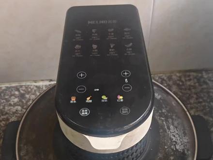 教你一招辨别你家(空气炸锅)温控旋钮是否摆设 #荣事达空气炸锅 #空气炸锅美食 #空气炸锅#空气炸锅测评