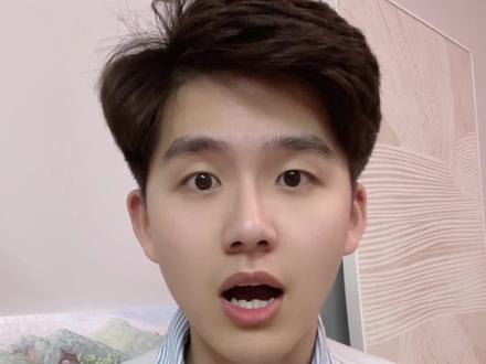 大学生一定要小心“伥鬼”室友!#大学生 #抖音校园 #奇葩室友