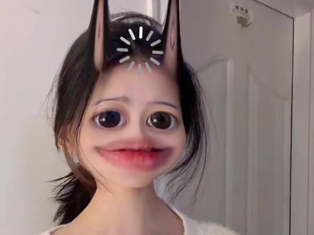 为什么我的眨眼挑眉呆呆的😃#DJ版小半舞蹈挑战 #转场 #变妆 #手势舞