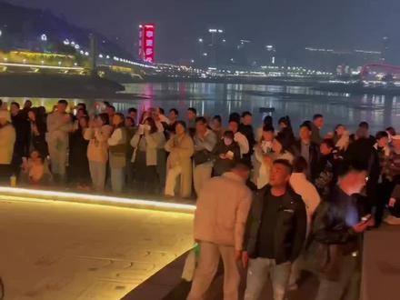 四川人有自己的巨型球,“不是拉斯维加去不起,而是宜宾更具有性价比!”