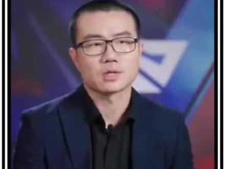 雨哥不仅要和柯凡打,王猛杨毅也可以上,挨个单挑,谁怕谁,但是王兆丰就算了,这人儿太刻薄,不和他打!#柯凡vs徐静雨 #杨毅王猛