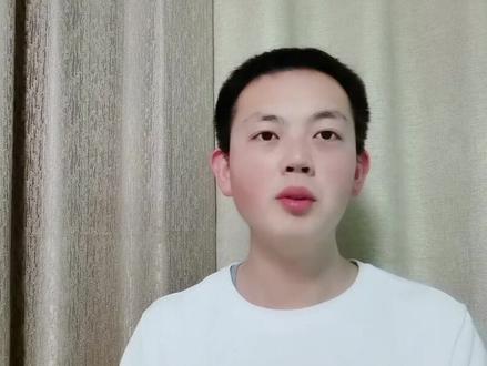 手机赶紧关闭这三个危险⚠️设置👇👇👇
首先,我们打开手机的设置,找到桌面和壁纸,点击杂志锁屏,把这个杂志锁屏呢给他关闭,他不仅浪费流量,而且还耗电。
然后再点击返回,找到显示和亮度,点击屏幕分辨率,把这个屏幕分辨率呢改成智能,这样啊,既省电而且画面还流畅。
然后再点击返回,向下滑动,找到系统和更新,点击用户体验改进计划,把这个呢也给它关闭,不然呢,他在后台运行,占用你手机的内存,而且还非常的耗电,你也赶快去设置一下吧。#干货分享 #涨知识 #知识分享 #手机的隐藏功能 #小技巧 #手机使用 #经验分享 #手机技巧 #干货 #教程 #dou上热门 #玩机技巧 #上热门 @DOU+小助手