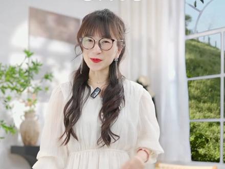 什么相机适合做直播?直播相机怎么选?手机、摄像头,佳能相机,索尼相机直播画质效果对比。
#电脑直播 #直播间搭建 #直播灯光 #直播间设计