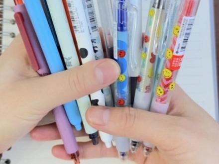 13| 漏发了一期 Kaco中性笔分享~
#Kaco #好笔安利 #国货之光 #文具分享 #中性笔