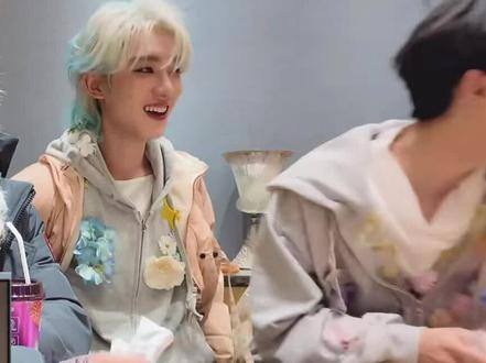 生理性喜欢🟰肢体上的爱#源霖#张真源#贺峻霖