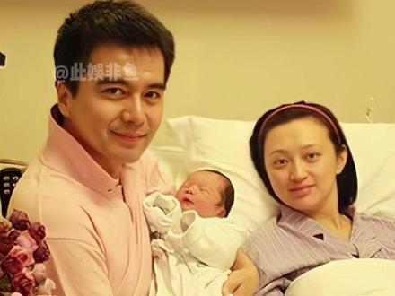 同样是许亚军的儿子,对比何晴生的和张澍生的,一个未成年离家租房,一个享尽家庭温暖#许亚军 #何晴 #内容启发搜索 #许何 #娱乐评论大赏