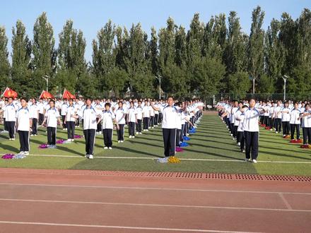 饶阳融媒|饶阳县第二中学自编武术韵律操《精忠报国》