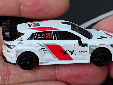 在家也可以《飞驰人生》 《飞驰人生3》× TURBO RACING 联名 1/76 超袖珍遥控车C78开箱分#超人聊模型 #飞驰人生3 #玩具 #遥控车 @TURBO RACING