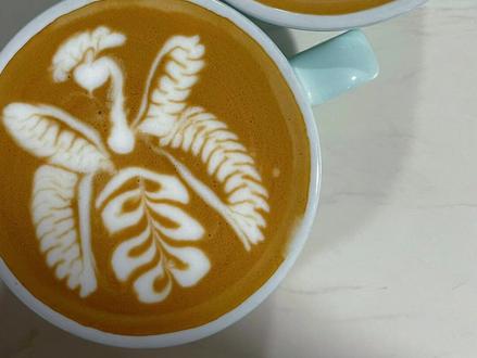 #时隔多年 #咖啡拉花培训 凤凰涅槃
浴火重生