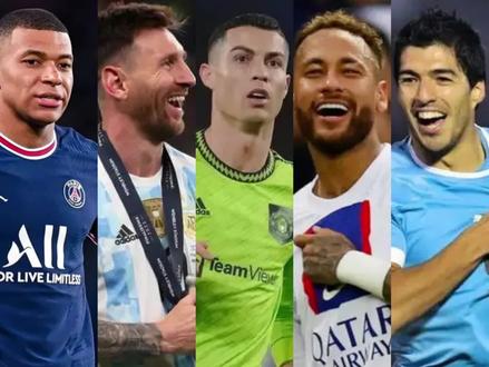 1990-2022各届世界杯主题曲,你最喜欢哪首?#世界杯主题曲 #卡塔尔世界杯 #意大利之夏 #生命之杯 #夏奇拉 #wakawaka #牙叔 #皇后乐队 #wewillrockyou #足球圣歌 #Hayyahayya #liveitup #weareone #生命之巅 #音乐盘点