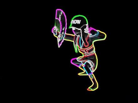 这样的荧光彩边线条人好看吗?#手机摄影 #教程 #荧光棒之舞 #剪映 #特效视频