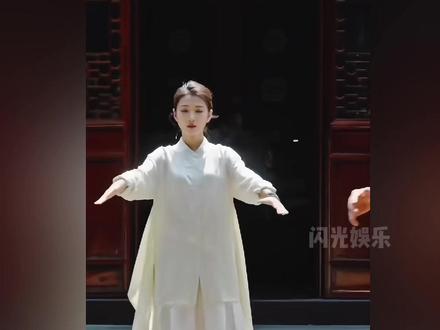 就凭她这份拼劲,家人们,咱们真的可以永远相信 #李云霄 #李云霄骑马从慌慌张张到游刃有余 #电影镖人