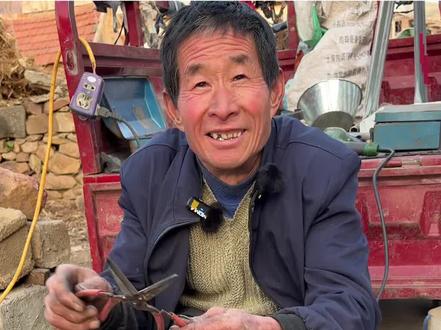 山东老周剪子好磨三锤难学#民间手艺 #手艺人 #农村生活 #原创视频 #传统手艺
