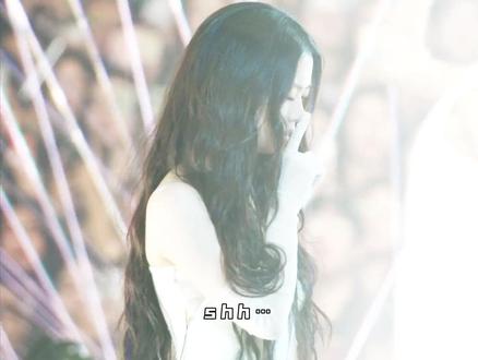 区区三万天 试试又能怎~
#单依纯深圳演唱会 #念白 #单依纯